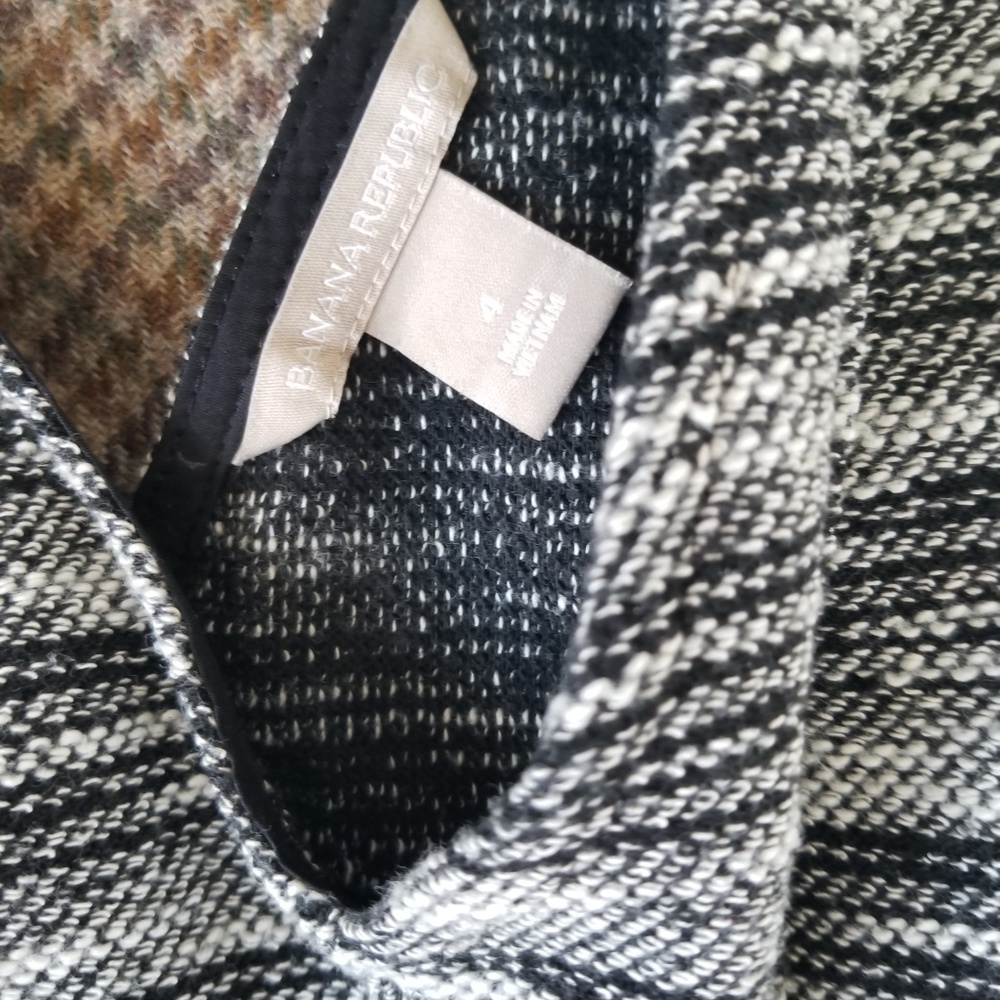 Banana Republic - Sleeveless Swing Dress - Picture 6 of 8